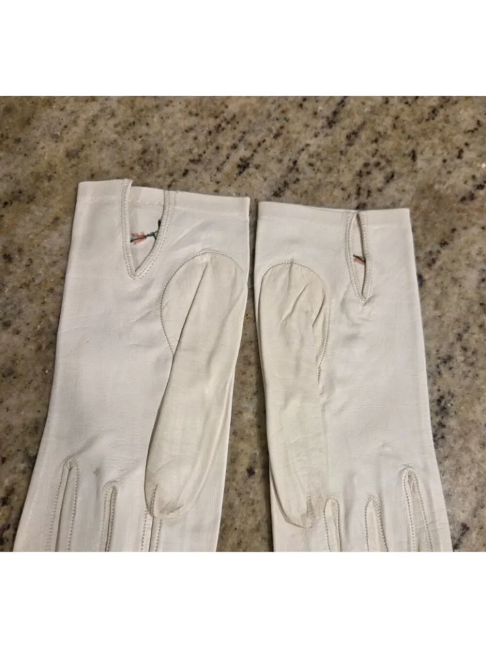 Vintage Womens Size S Off-White Soft Leather Formal Peach Flower Embroidered...